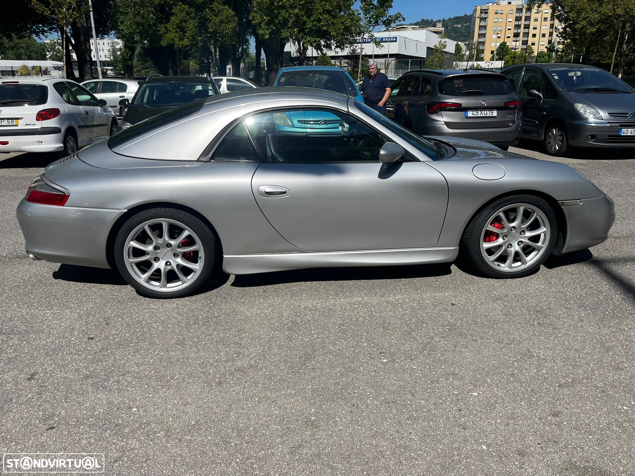 Porsche 911 (996) Carrera 4 - 3