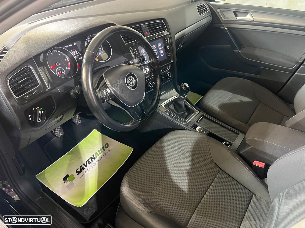 VW Golf Variant 1.6 TDi Confortline - 9