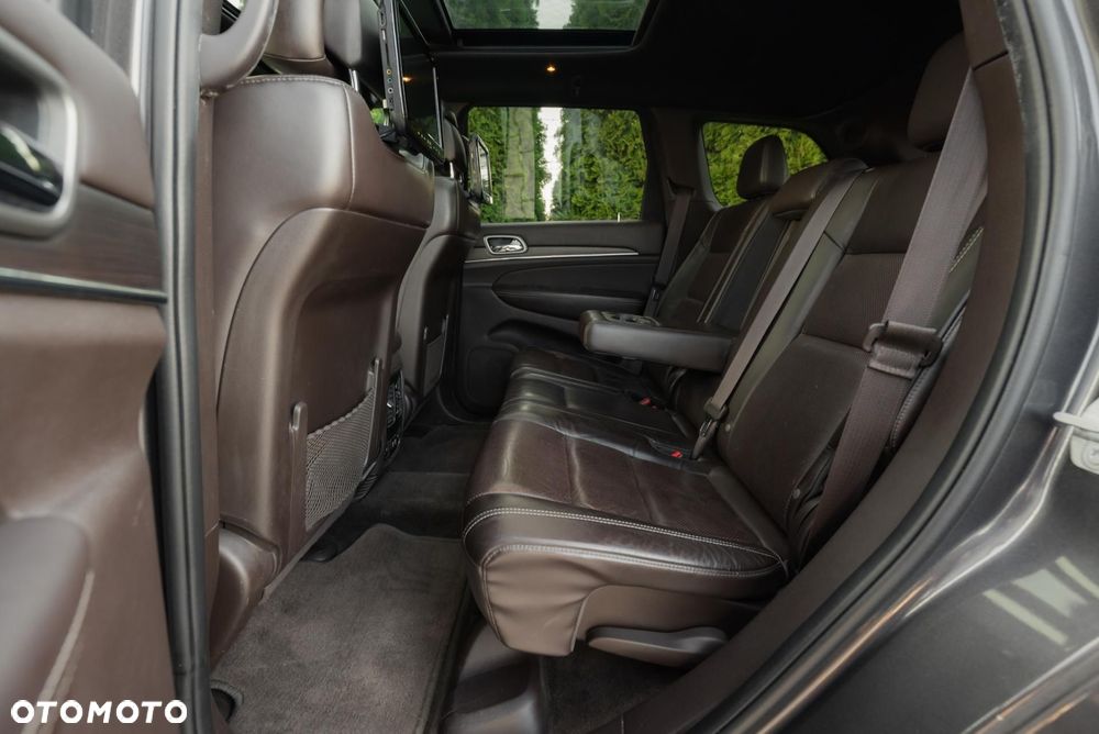 Jeep Grand Cherokee - 14