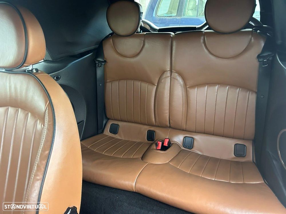 MINI Cabrio Cooper D - 22