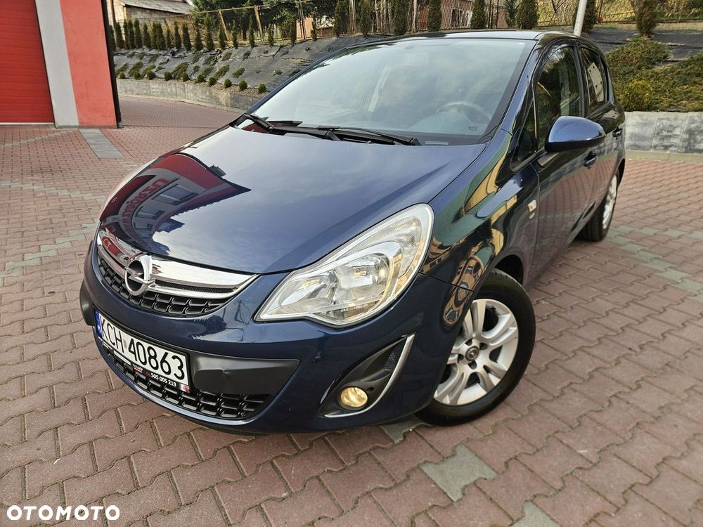 Opel Corsa 2011 photo 2