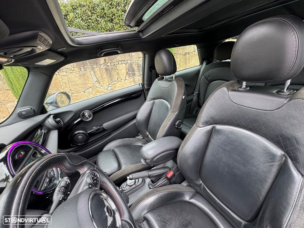 MINI 3 Portas Cooper D 60 Years Chili - 22
