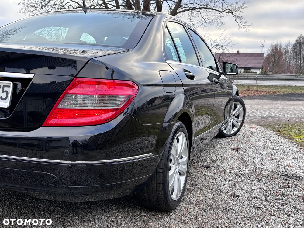 Mercedes-Benz Klasa C 180 Kompressor Avantgarde - 25