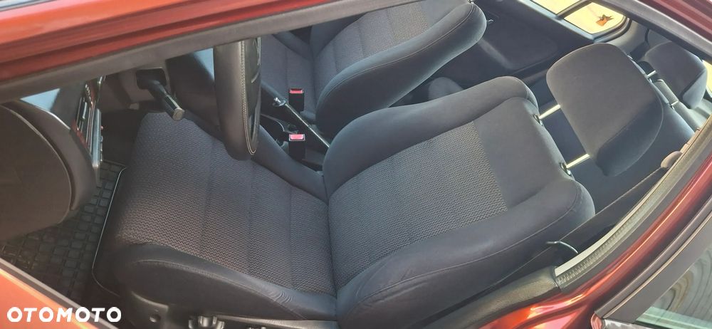 Honda Civic 1.4i - 11