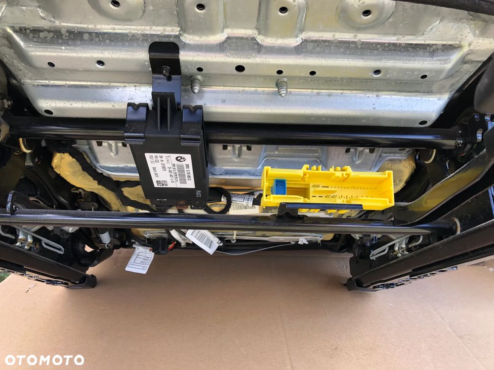 BMW F30 F31 F20 M-PAKIET GRZANE FOTEL LEWY PRAWY CZARNA SKÓRA - 9