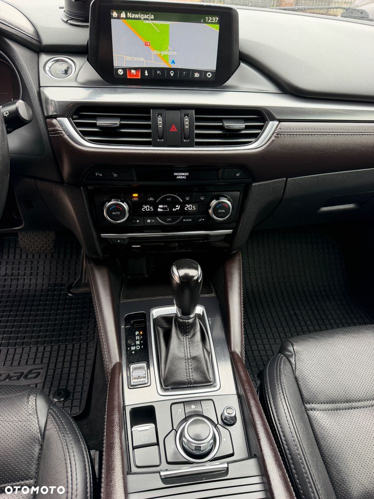 Mazda 6 - 15