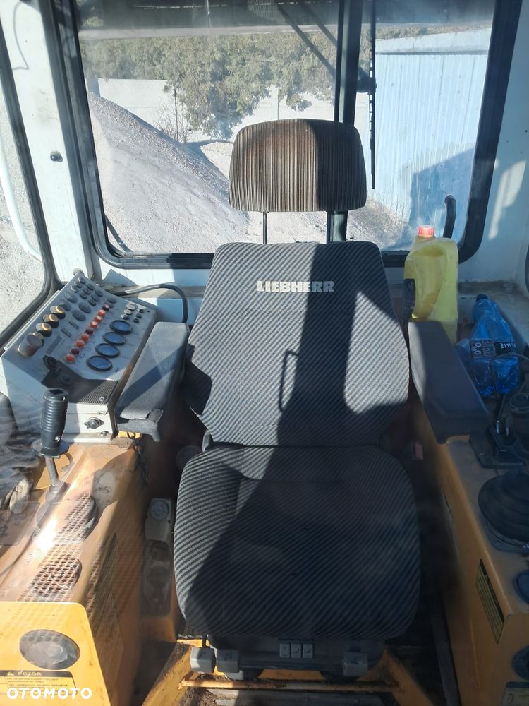 Liebherr PR 732 BL - 2