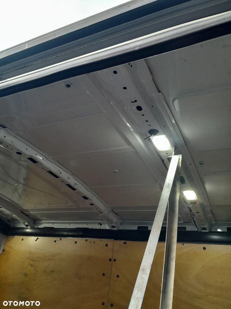 Ford Transit - 6