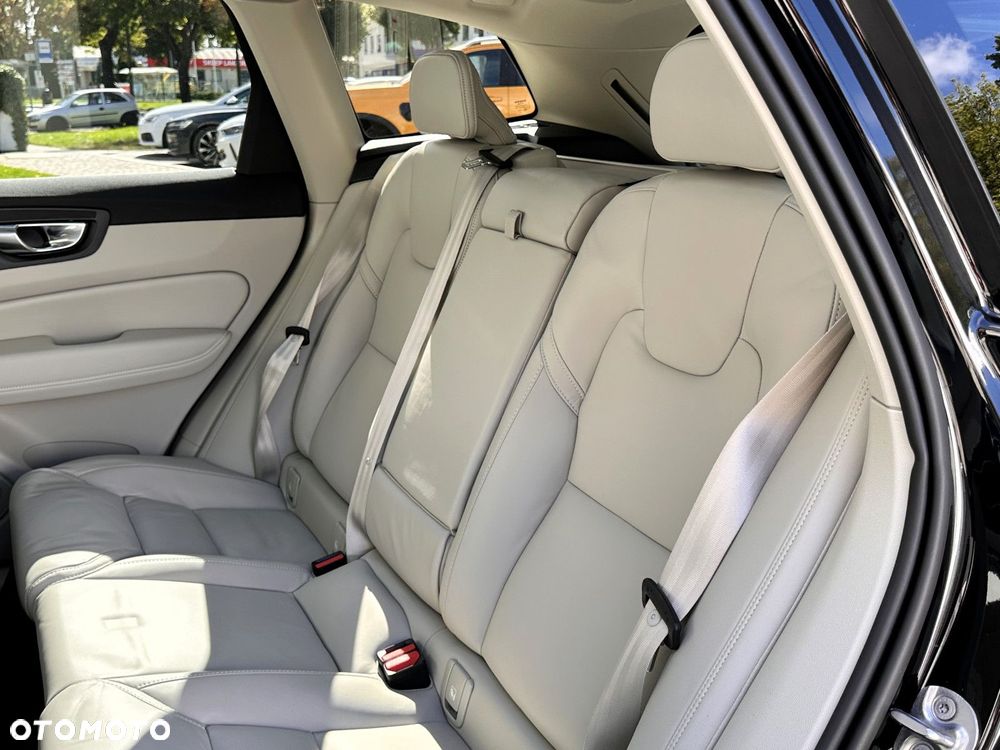 Volvo XC 60 - 16
