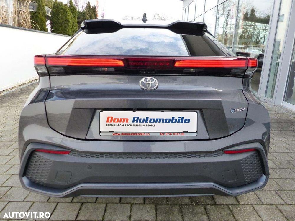 Toyota C-HR 1.8 Hybrid Team Deutschland - 5