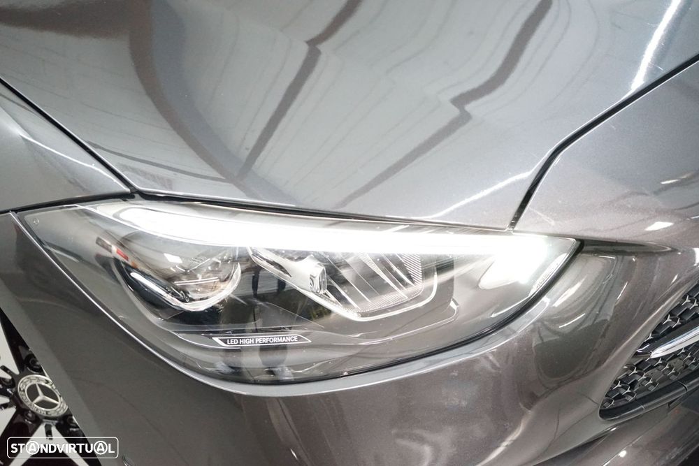 Mercedes-Benz C 300 e T 9G-TRONIC AMG Line - 12