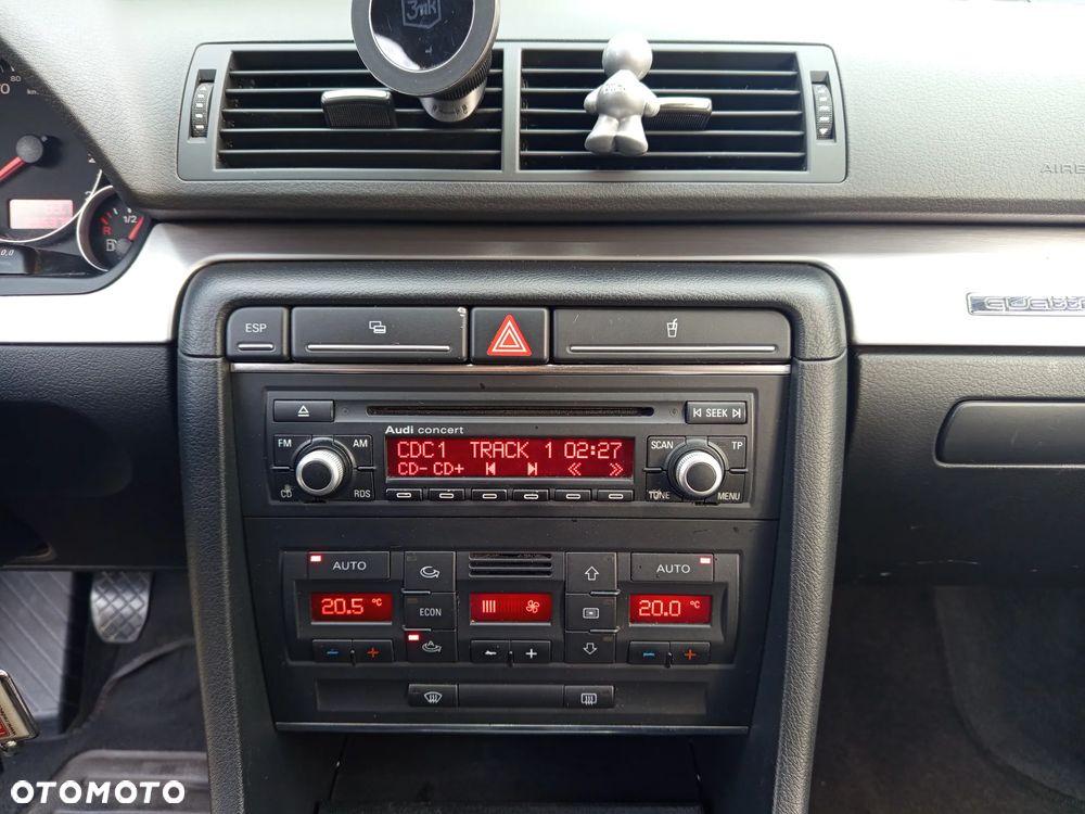Audi A4 Avant 2.0 TDI DPF Quattro - 24