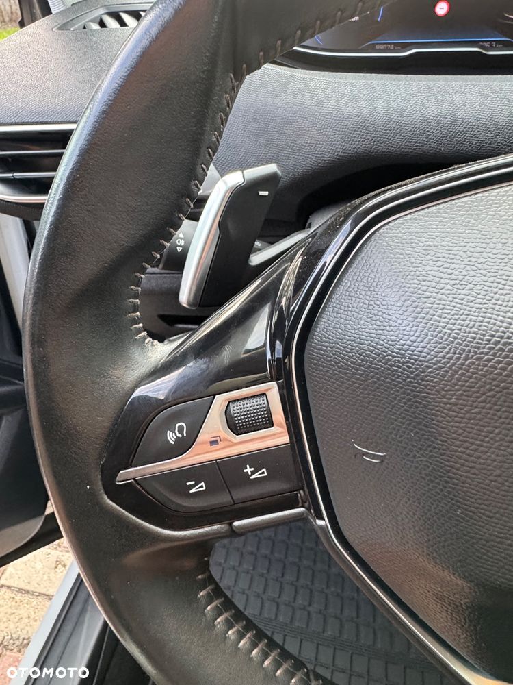 Peugeot 3008 BlueHDi 130 Stop & Start EAT8 Allure - 12