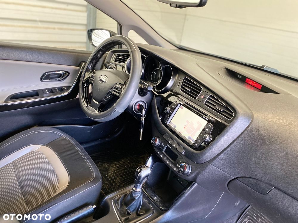 Kia Ceed Cee'd 1.6 CRDi M - 11