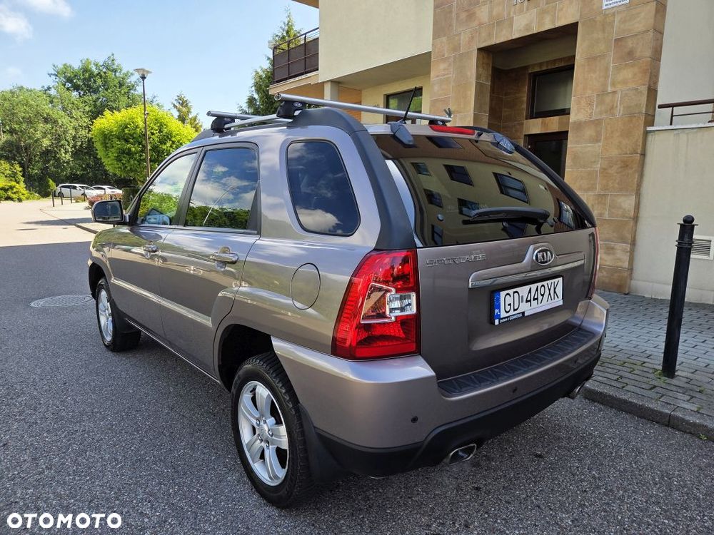 Kia Sportage 2.0 Expedition 2WD - 28