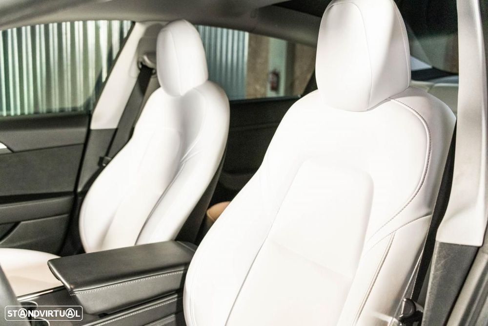 Tesla Model 3 Long Range AWD Dual Motor - 30