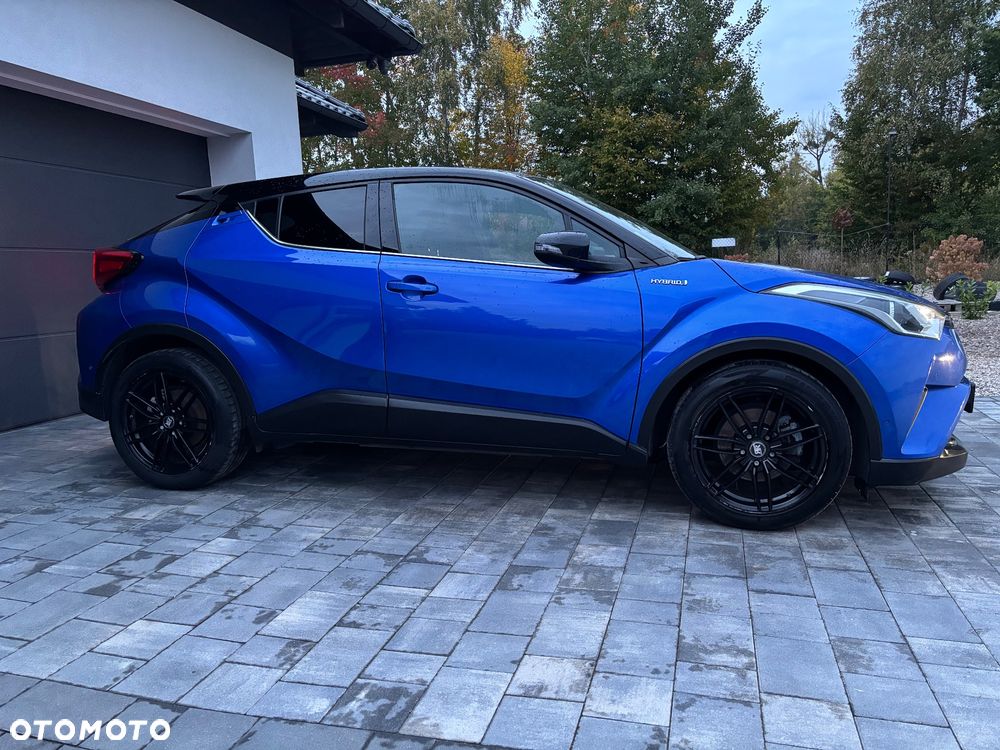 Toyota C-Hr 2018 photo 3