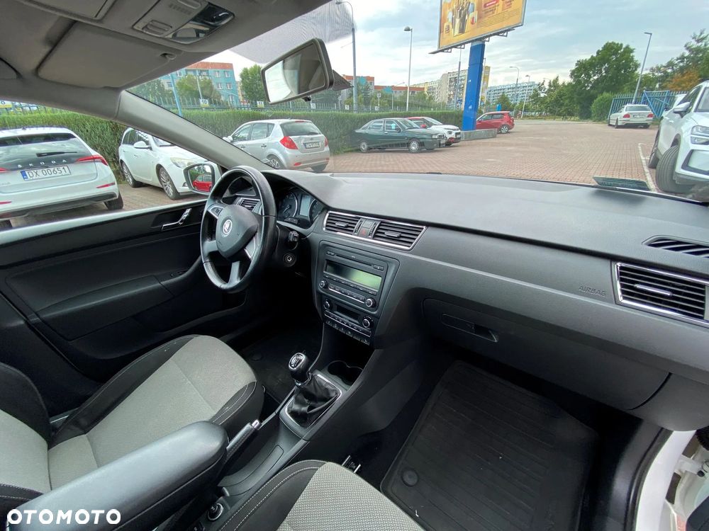 Skoda RAPID 1.2 TSI Elegance - 12