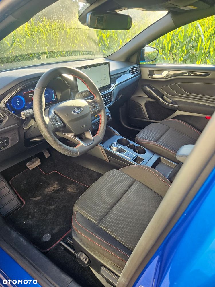 Ford Focus 1.5 EcoBlue Start-Stopp-System ST-LINE - 8
