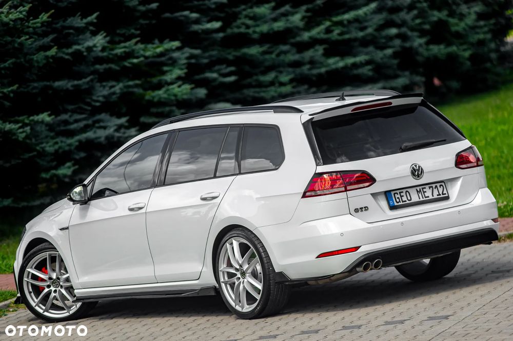 Volkswagen Golf GTD 2.0 TDI SCR DSG - 18
