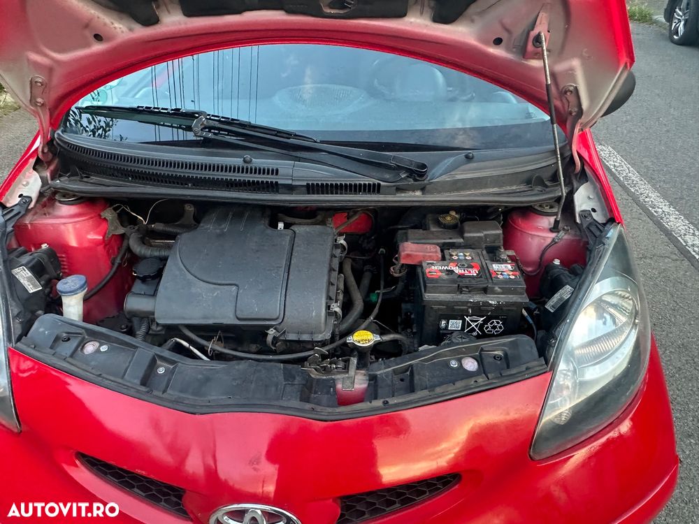 Toyota Aygo Standard - 13