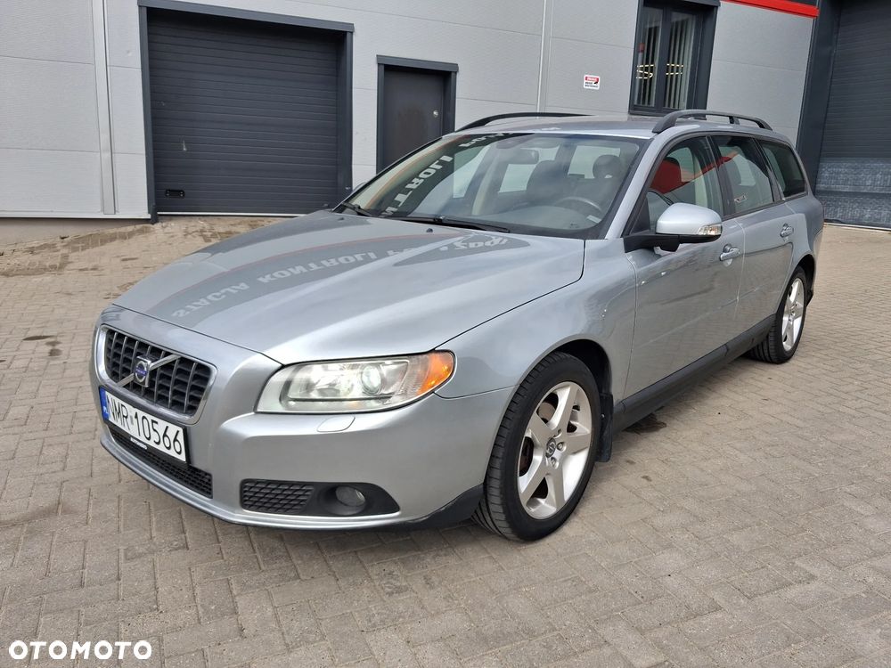 Volvo V70 - 1