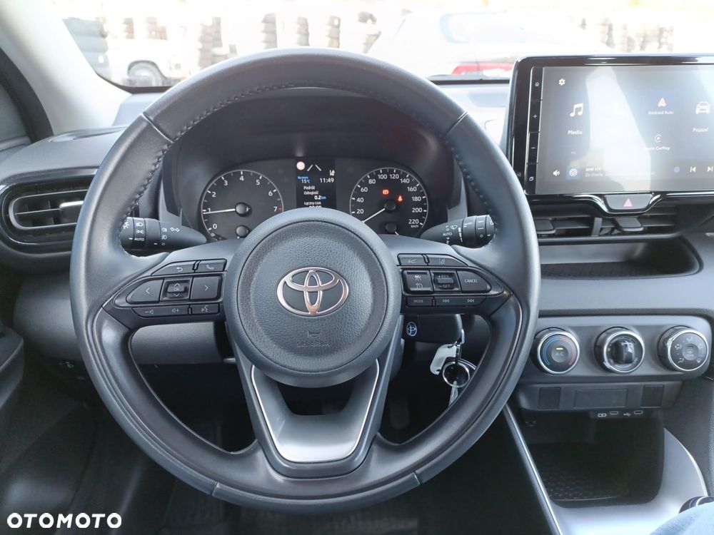 Toyota Yaris - 18