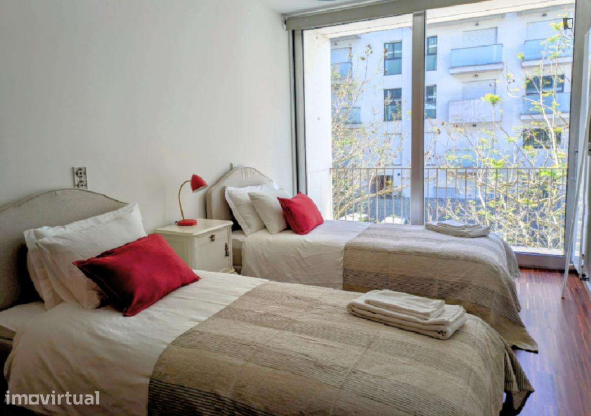 Apartamento com 2 quartos - localizado em Lordelo do Ouro Porto - Grande imagem: 2/7