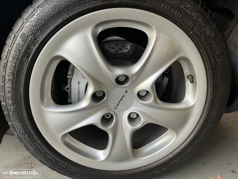 Porsche 911 (996) - 21