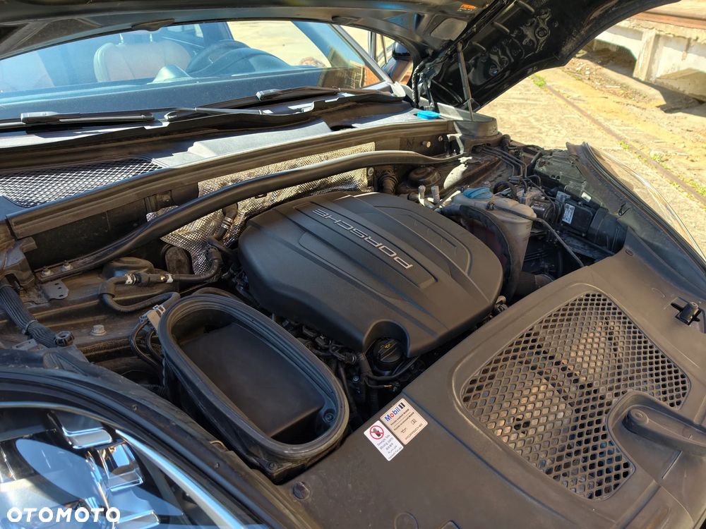 Porsche Macan - 35