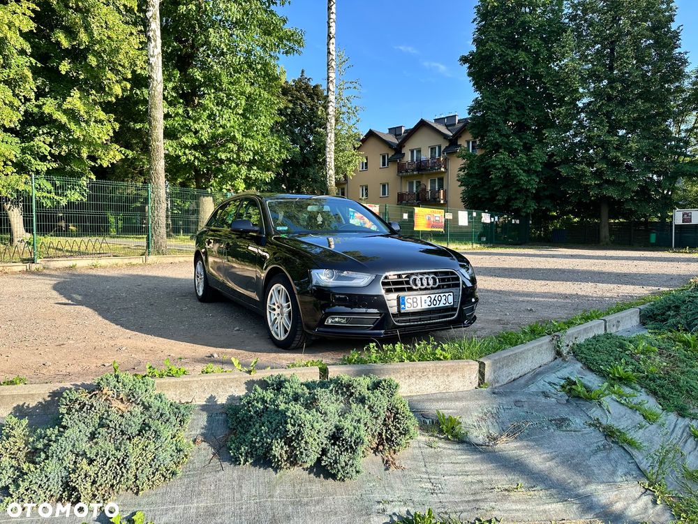 Audi A4 - 4