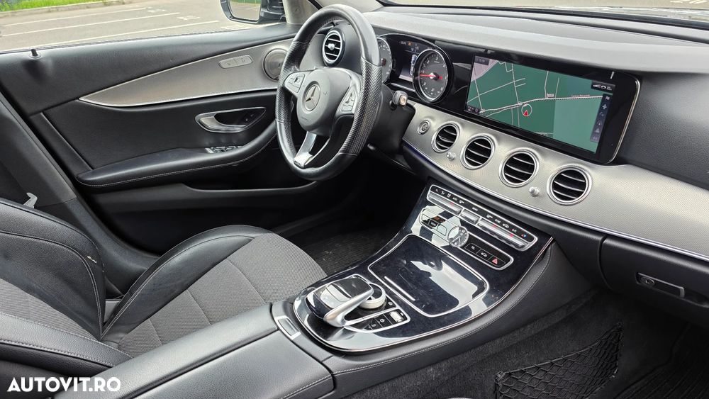 Mercedes-Benz E - 6