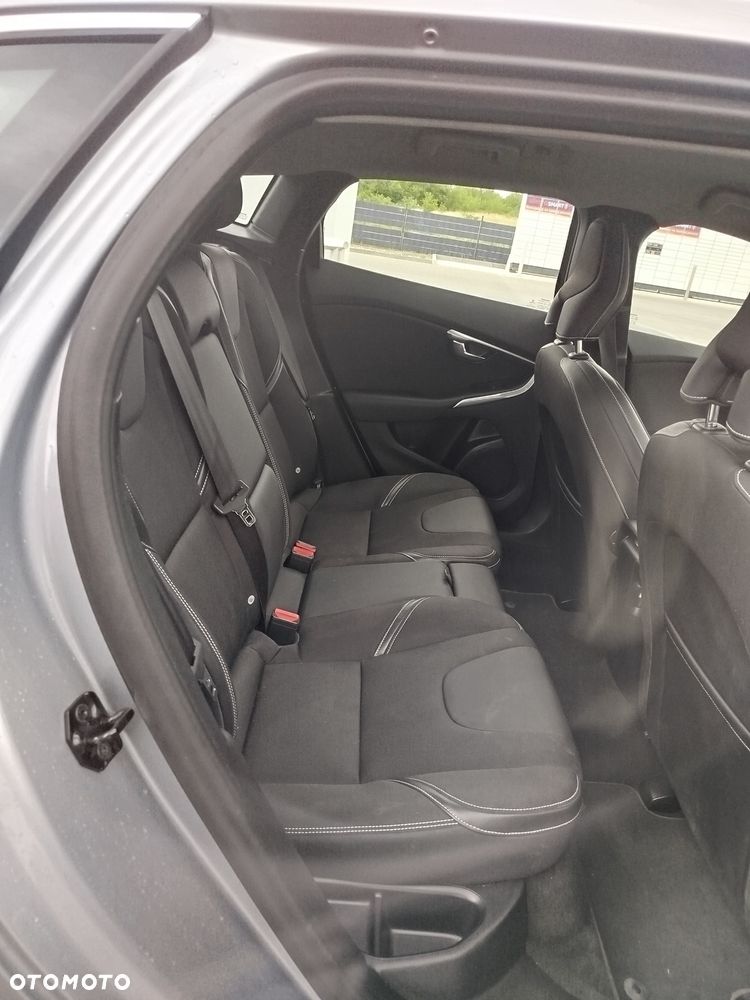 Volvo V40 - 8