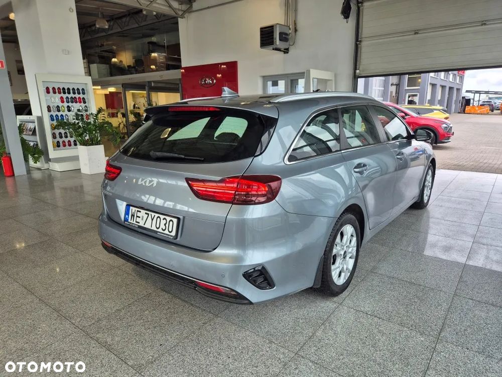Kia Ceed 1.5 T-GDI M - 12