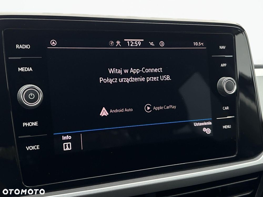 Volkswagen T-Roc 1.5 TSI Life DSG - 25