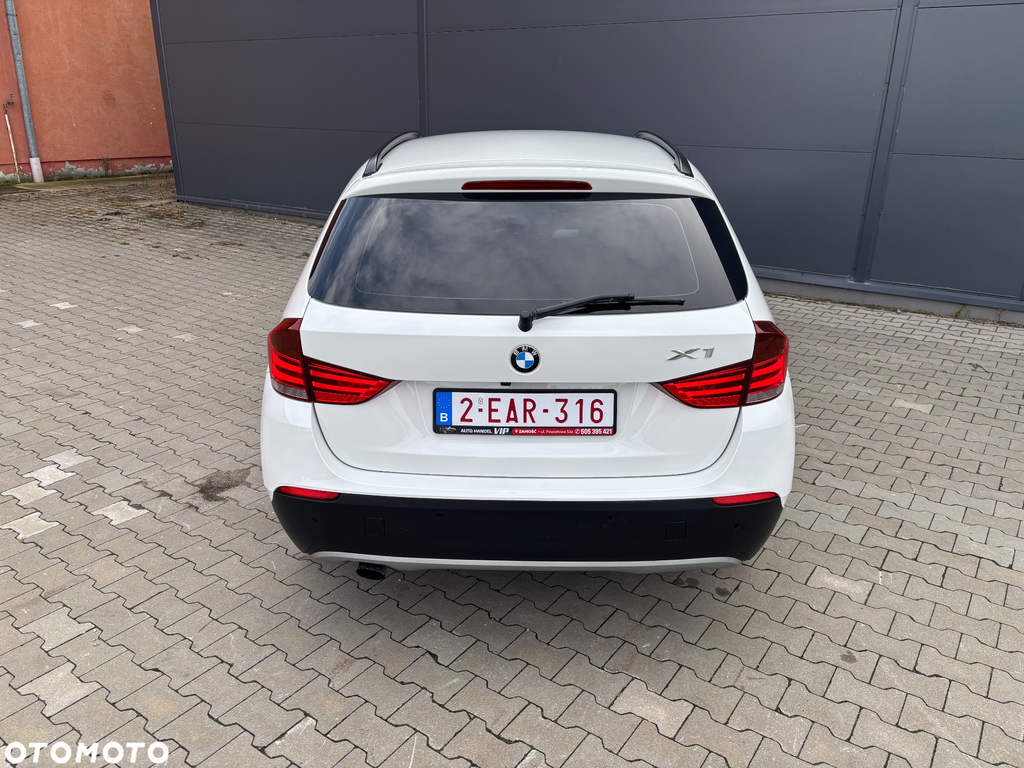 BMW X1 sDrive18d - 27
