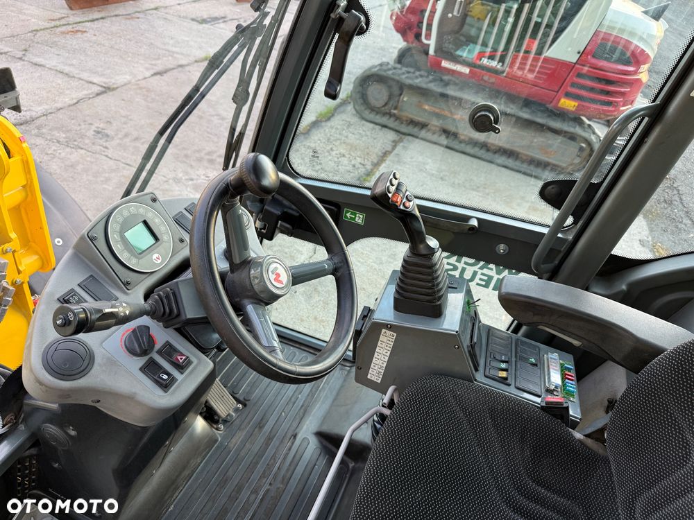 Wacker Neuson Ładowarka WL52 - 36