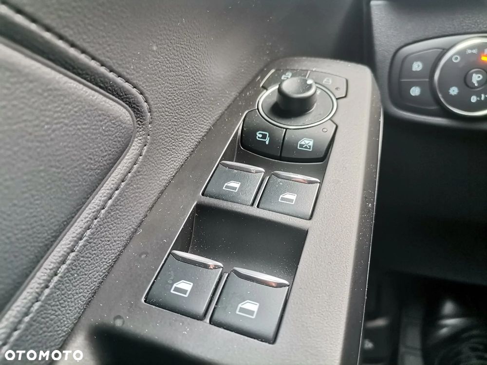 Ford Focus 1.0 EcoBoost ST-Line X - 22