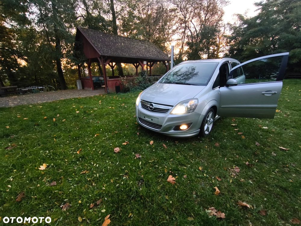 Opel Zafira - 31
