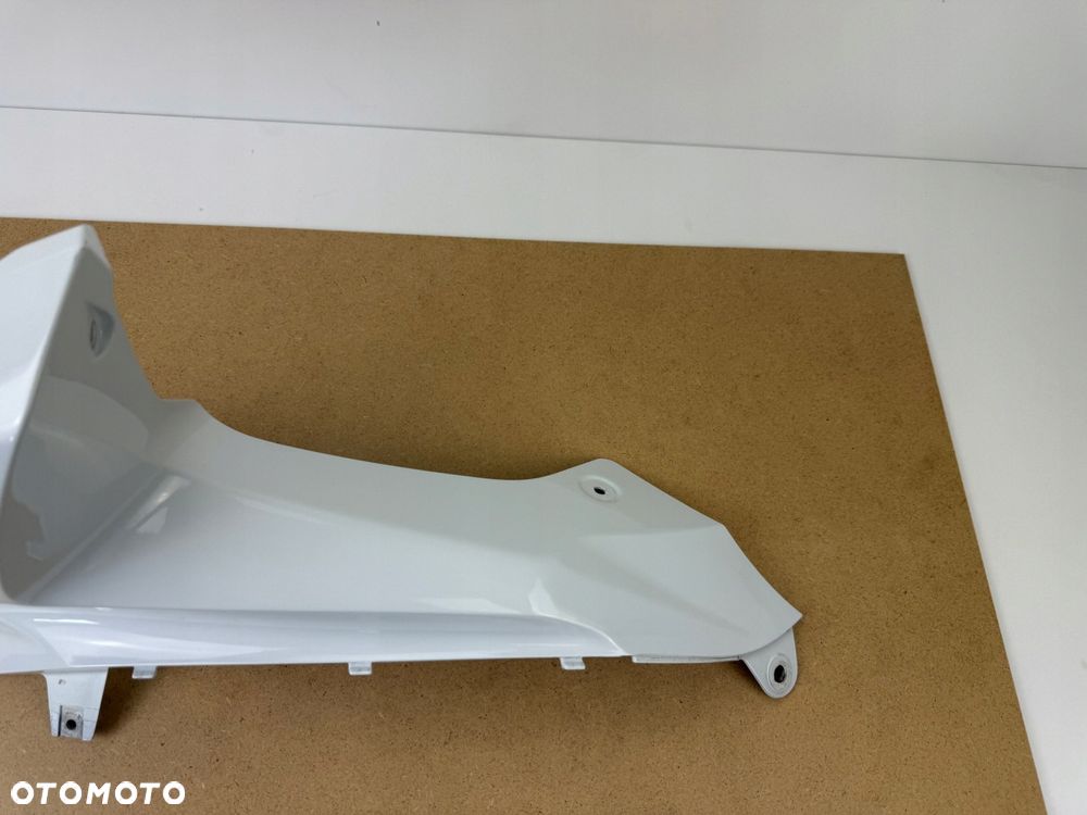 Lewa boczna owiewka czaszy Suzuki GSXR 1000 K9 - 7