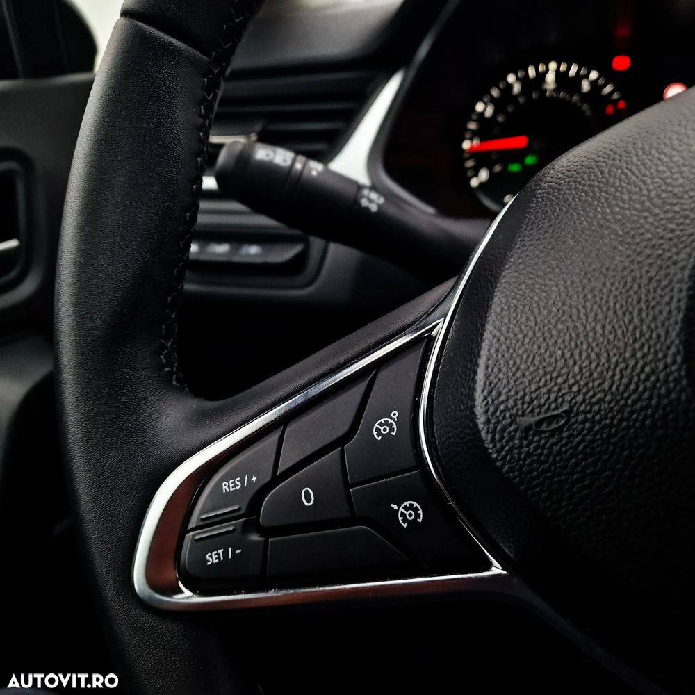 Renault Captur TCe 90 Equilibre - 17