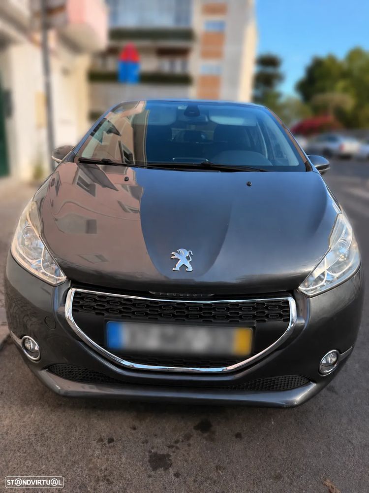 Peugeot 208 1.4 HDi - 13