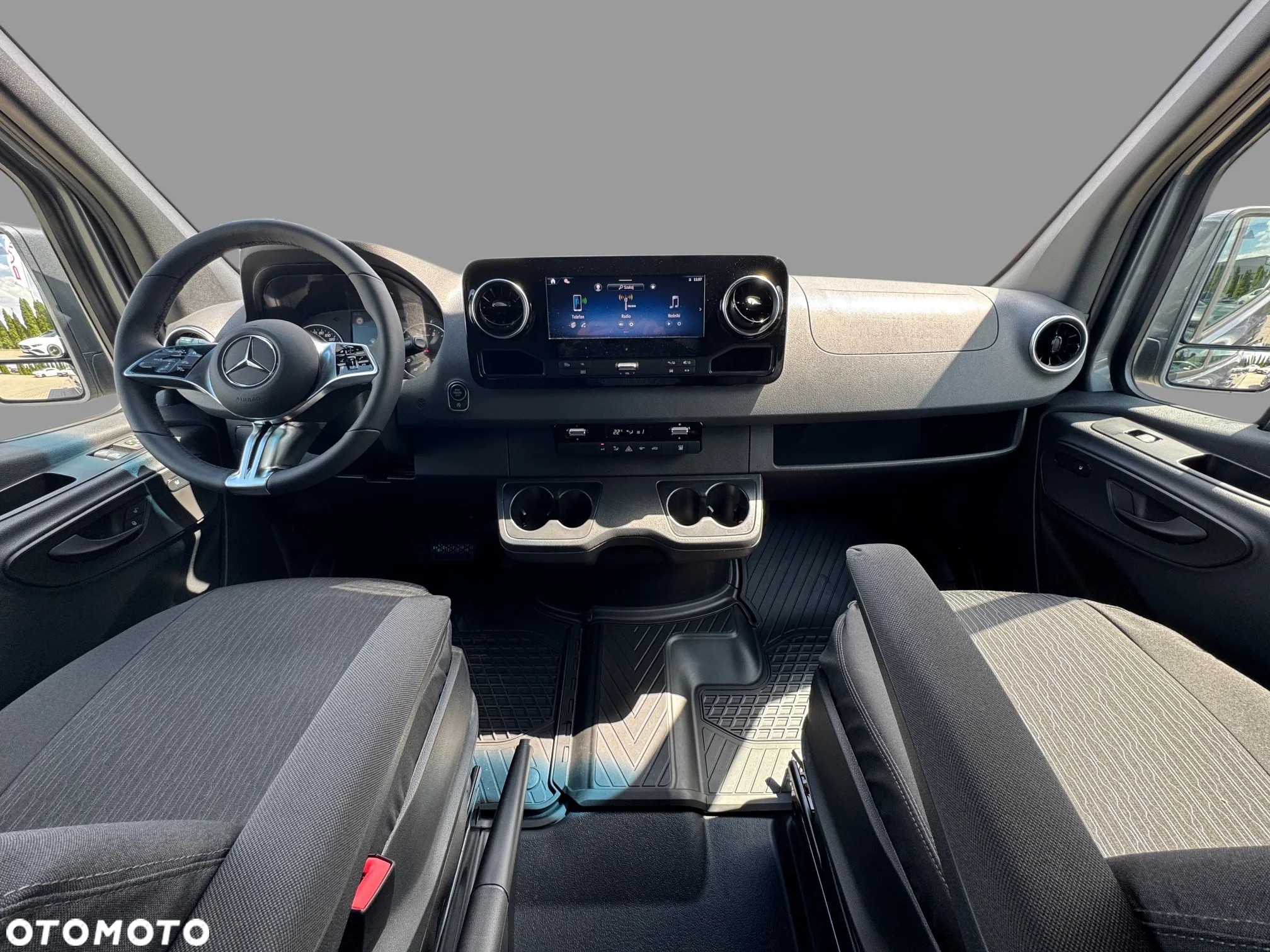Mercedes-Benz Sprinter - 9