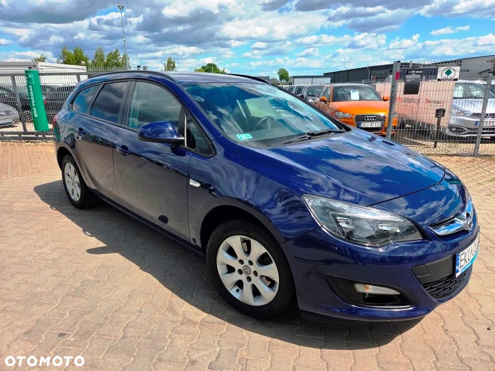 Opel Astra 1.6 CDTI Elite - 4