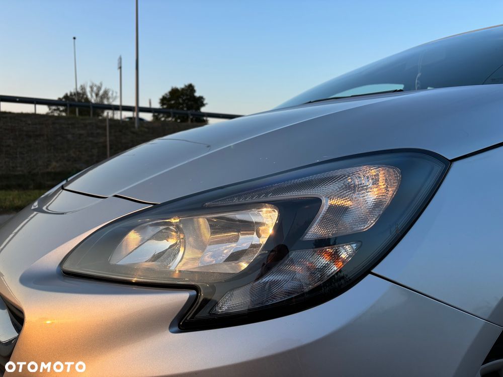 Opel Corsa 1.4 Enjoy - 9