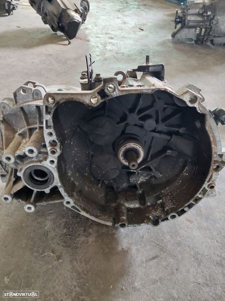 Caixa velocidades Mitsubishi Space Star (Dg0) 1.9 Di-D Cat (102 Cv) - 2