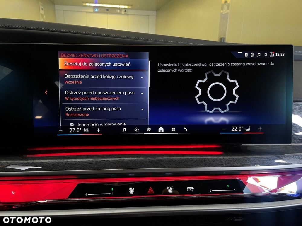 BMW Seria 7 - 28