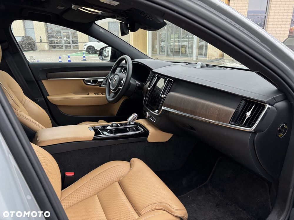 Volvo V90 - 11
