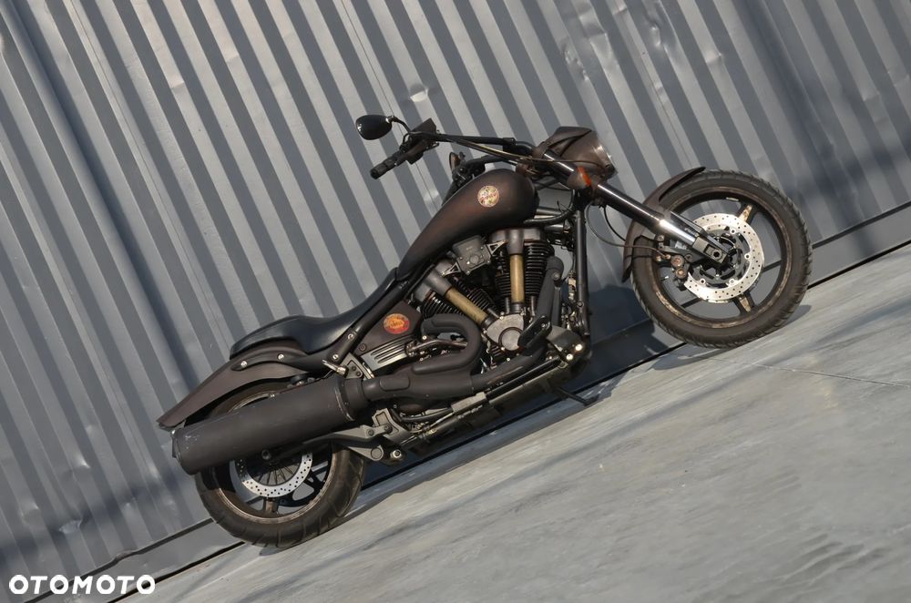 Yamaha Road Star - 21