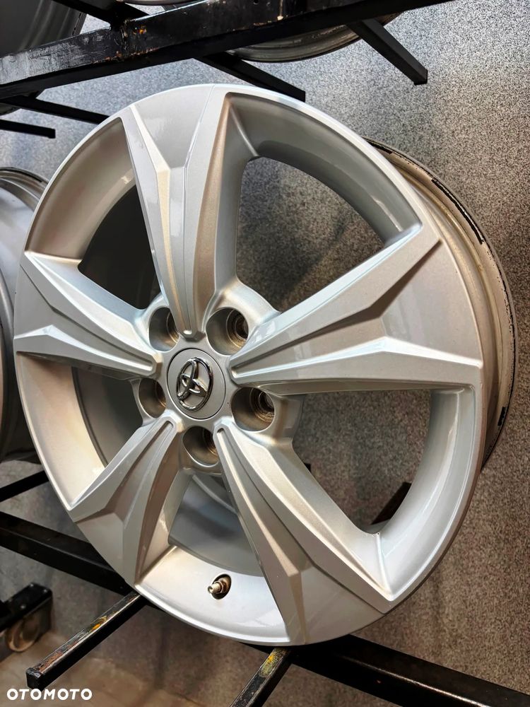 TOYOTA AURIS,COROLLA,CHR,CH-R 17'' +TPMS  6,5J ET45 - 13